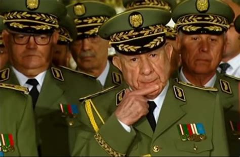 المعارضة الجزائرية بالداخل والخارج تطلب من دول المغرب العربي الاتحاد ضد عصابة الجنرالات واسقاطها لأنها سبب كل الفتن